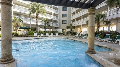Oceanfront Condo~Heated Pool~Walk to Beach~Views