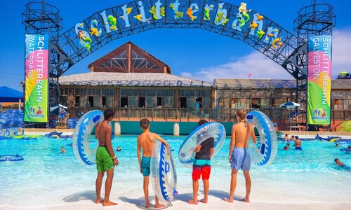 Oceanview~Two Balconies~Heated Pool~Walk to beach