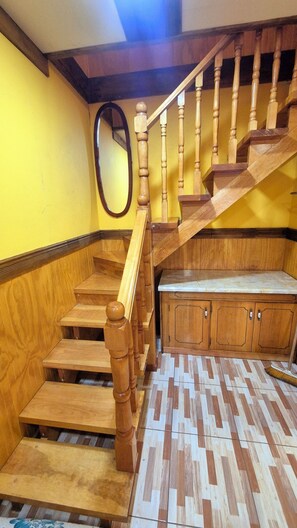 Family House | Living area | TV - Cabaña Galvarino Puerto Natales (Natales)