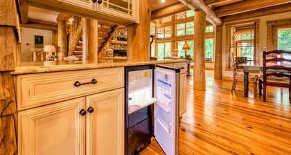 7BR Lakefront Boat Dock, Kayaks & Amazing Sunsets