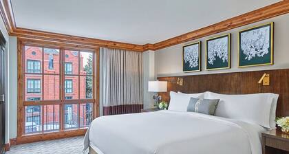 ST. REGIS ASPEN-MLK/X-Games/2 BR, 2.5 Bath, LR+pullout, DR, Kitchen-1/18-1/25