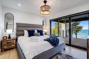 6 habitaciones, tabla de planchar con plancha y wifi gratis 