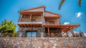 House | 4 bedrooms - Villa Gaia With Private Pool (Agios Nikolaos)