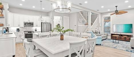 منزل (4 Bedrooms) | واجهة المنشأة