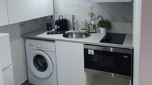 微波爐、焗爐、爐具