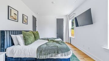 4 chambres, fer et planche Ă repasser, Wi-Fi, draps fournis