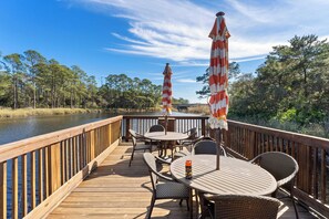 Apartment (4 Bedrooms) | Interior - Lazy Duck Retreat by Avantstay Blue Mountain Priv Beach Access Pool + Patio (Santa Rosa Beach)