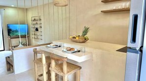 Dining - COCAY Lofts114 | OMG! Jungle Roof, Pet, WIFI 200MB

 (Tulum)