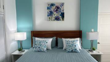 2 bedrooms, in-room safe, iron/ironing board, free WiFi