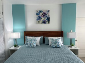 2 bedrooms, in-room safe, iron/ironing board, free WiFi