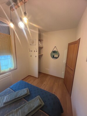 2 Schlafzimmer, Bügeleisen/Bügelbrett, Reisekinderbett, WLAN