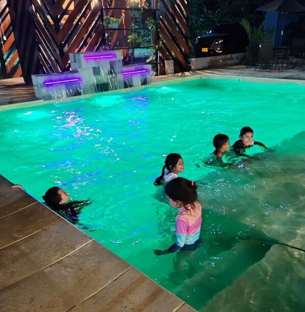 Piscina a l'aire lliure