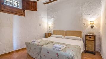 2 chambres, Wi-Fi gratuit, draps fournis