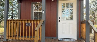 Elk Camping Cottage at Coble Highland Ranch