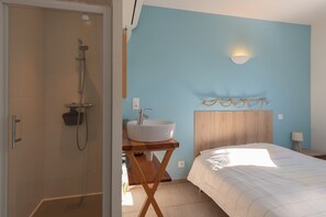 Shower, hair dryer