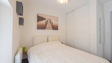 1 Schlafzimmer, Bügeleisen/Bügelbrett, kostenloses WLAN, Bettwäsche