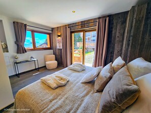 5 bedrooms, desk, iron/ironing board, travel crib - Chalet Akasha - Collection Cassiopée (Font-Romeu-Odeillo-Via)