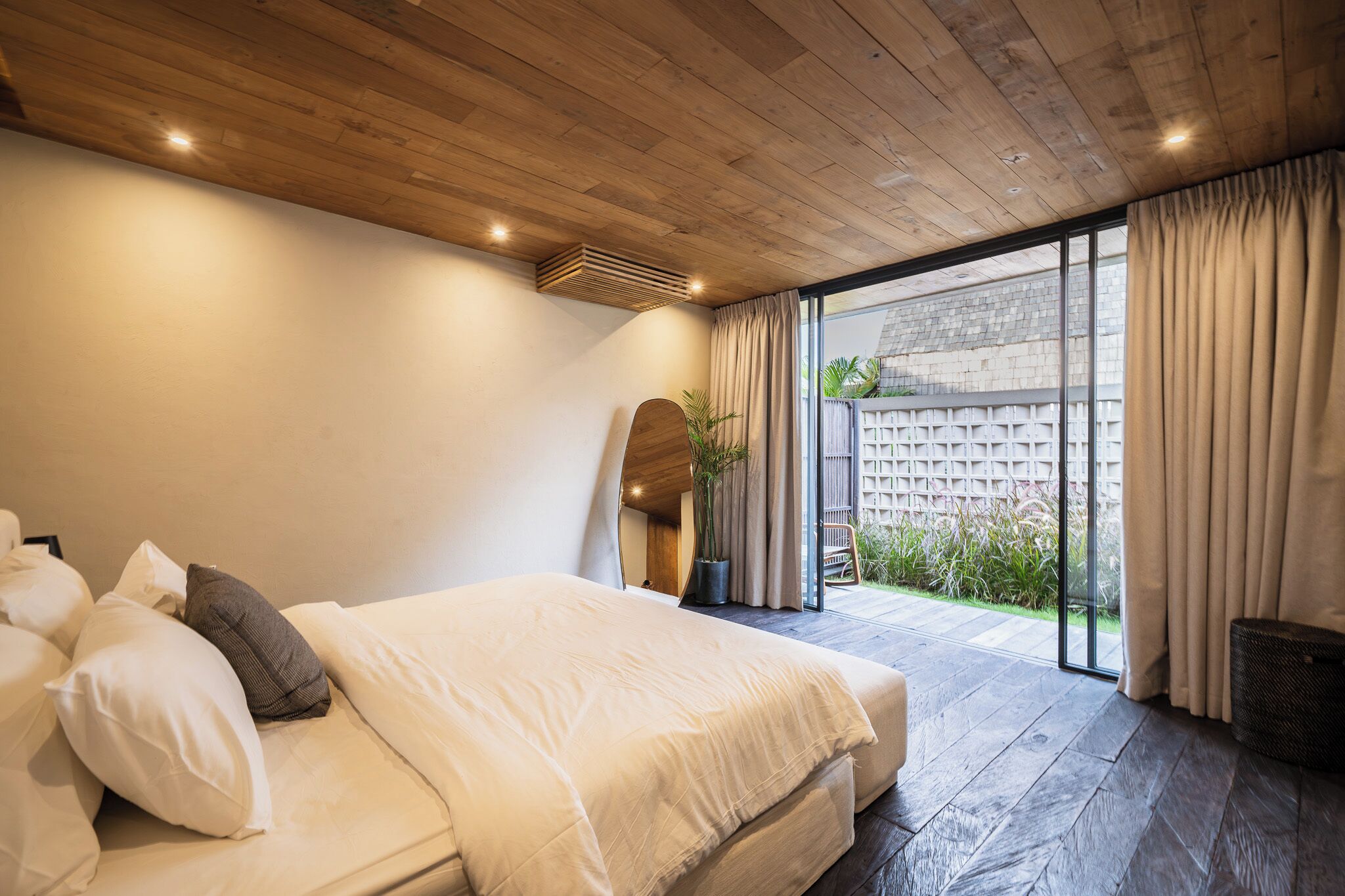 Villa, 2 Bedrooms, Private Pool | Desk, laptop workspace, soundproofing, iron/ironing board