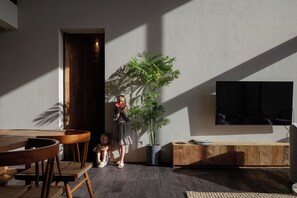 ทีวีจอแอลอีดี 42 นิ้ว พร้อมช่องดิจิตอล