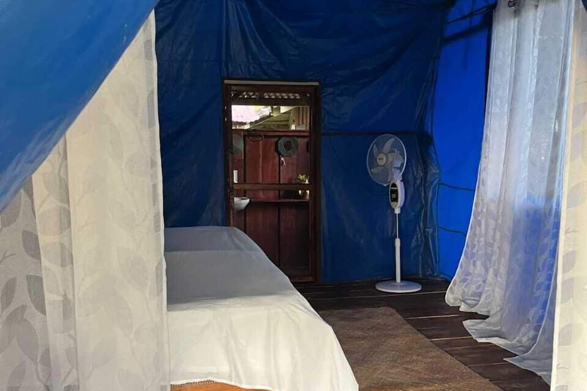 Exclusive Double Room | 1 bedroom, bed sheets