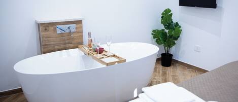 Chambre Double Luxe, 1 grand lit, salle de bains privée