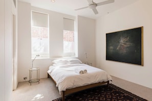 1 bedroom, iron/ironing board, WiFi, bed sheets - The Architect's Warehouse 30D Fremantle (Fremantle)