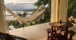 Honeymoon Room, Ocean View | Egyptian cotton sheets, premium bedding, down comforters, pillowtop beds - Mar & Sombra Villas (Quepos)