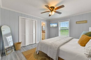 2 quartos, berço de viagem, Wi-Fi, roupa de cama