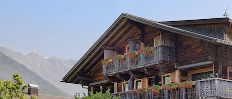 Extérieur