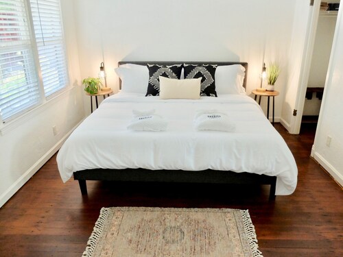 1930’s Bungalow hidden in Mariposa’s Historic Downtown 