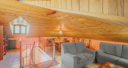 Casa de vacaciones "La Morada Del Cura" con jardín privado, balcón y Wi-Fi