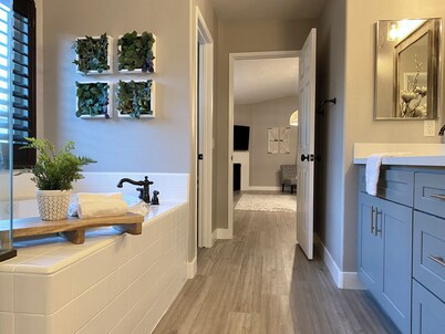 Serene 4-bedroom house in Gladiola Fully furnished best for Long stay