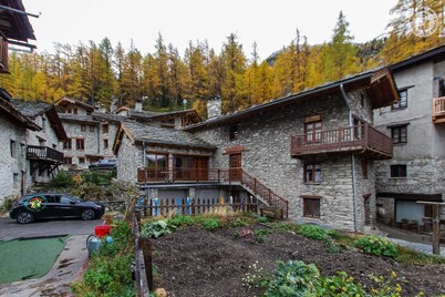 LE TURIA - GENTIANE - VAL D'ISERE