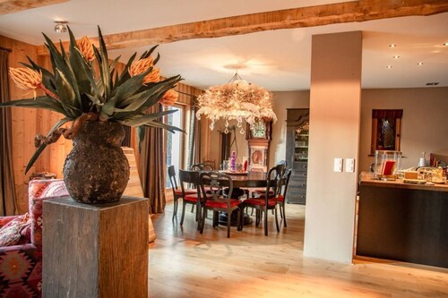 Maison de vacances 'Chalet De Luxe - Alpes Française' avec vue sur montagne