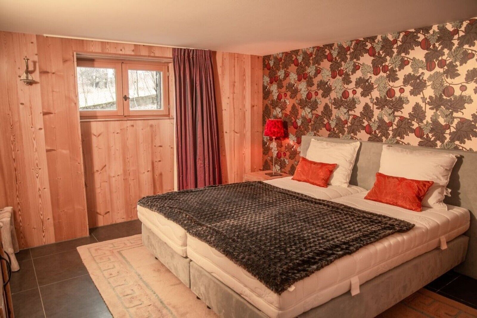 4 間睡房、免費 Wi-Fi、床單