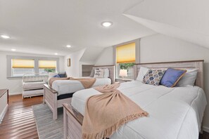 3 bedrooms, desk, iron/ironing board, travel cot
