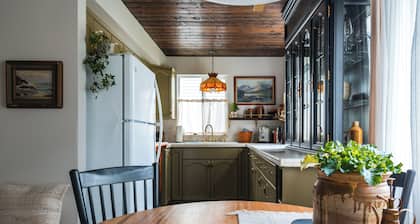Charming guest suite in Sechelt