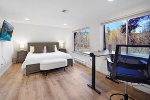 3 chambres, bureau, Wi-Fi, draps fournis