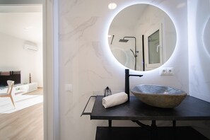 Shower, towels, toilet paper - WELCS APARTAMENTO 182 PDA cerca de la playa (Palamós)