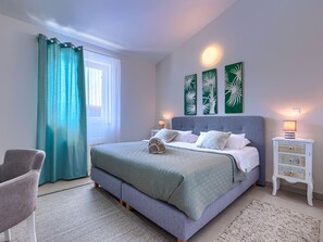 5 chambres, accès à Internet