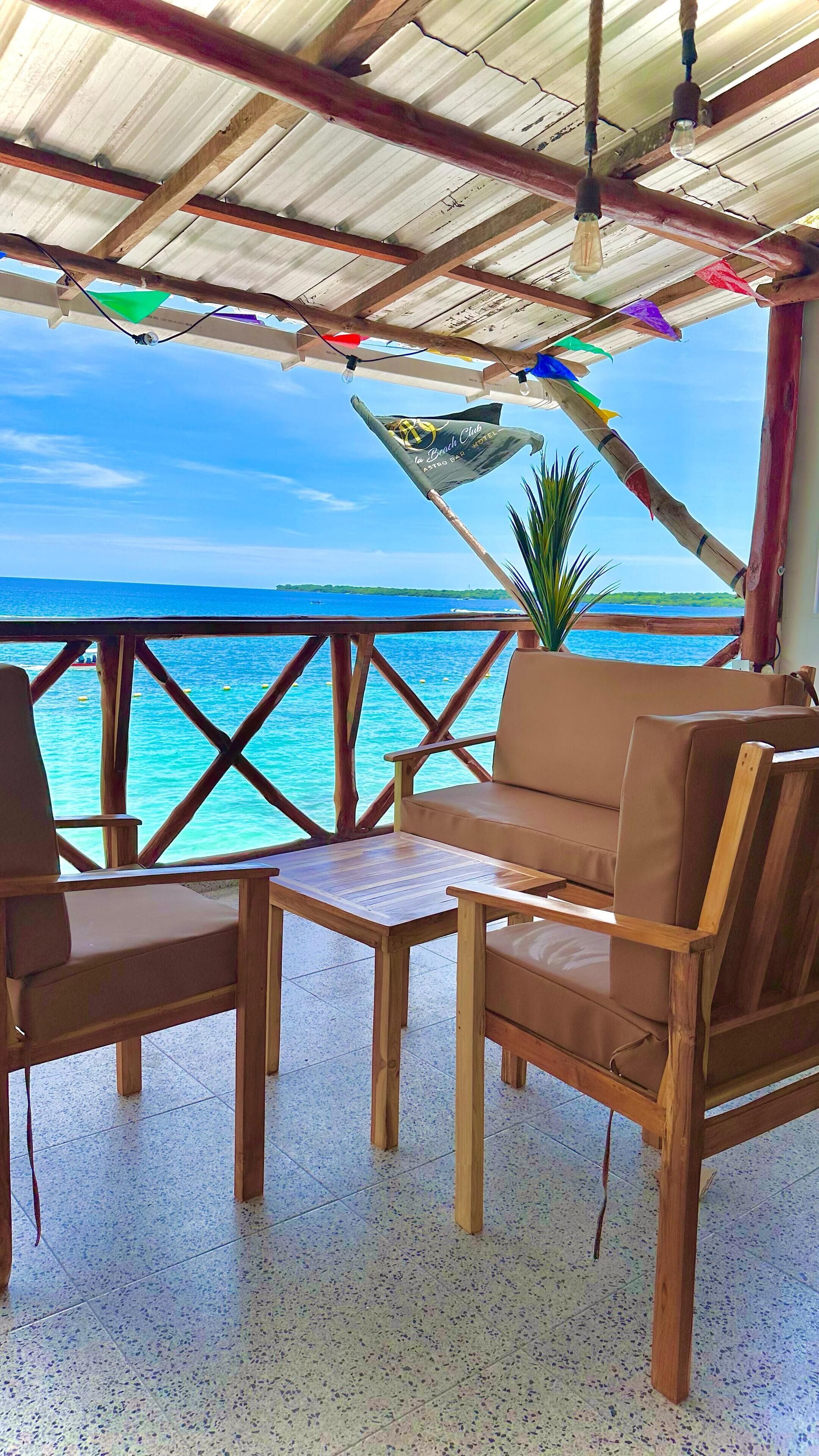 Deluxe Double Room, 1 Bedroom | Terrace/patio