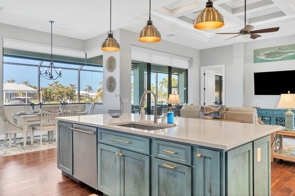 Interior - Punta Gorda 3-Bedroom Canalfront Pool Home with Dock (Punta Gorda)