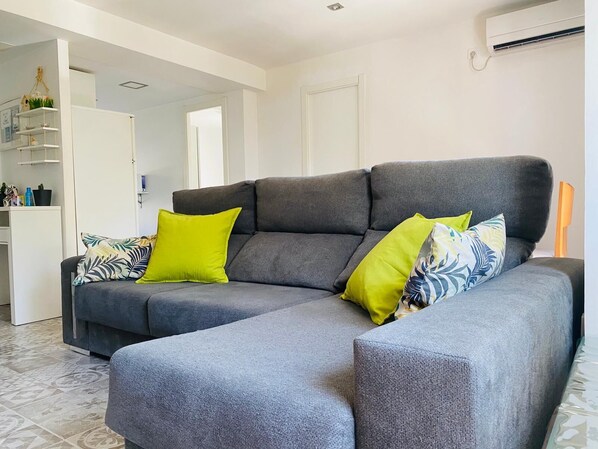 Living area - Apartment in Valencia Capital (València)