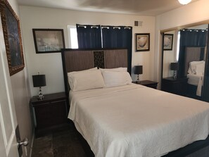 7 Schlafzimmer, Zimmersafe, Bügeleisen/Bügelbrett, kostenloses WLAN