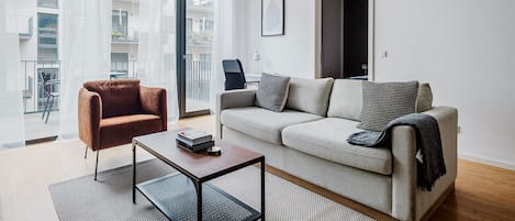 テレビ、ステレオ