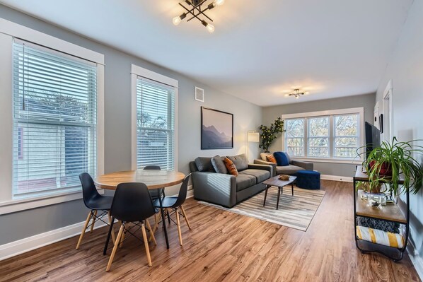 Téléviseur connecté, écran d’ordinateur