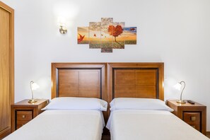5 habitaciones, wifi gratis y ropa de cama 