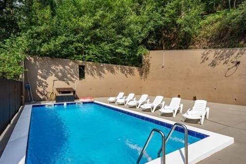 Casona de Llovio - country house with pool in Ribadesella | 10 guests