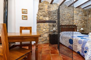 1 quarto, ferros/tábuas de passar roupa, Wi-Fi de cortesia