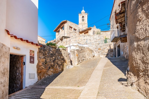 Country House 'Manolita 2' with Mountain View, Balcony and Wi-Fi